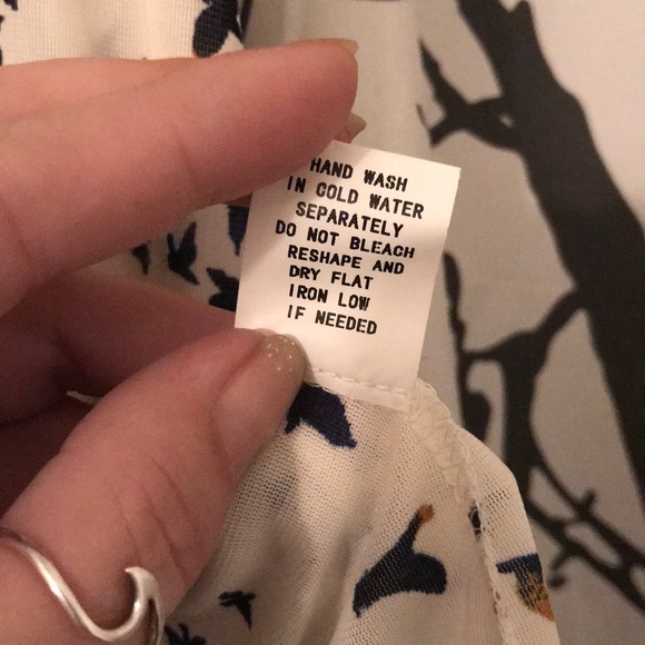 Sheer bird blouse - Picture 5 of 6